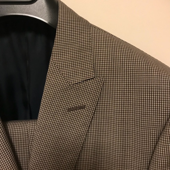 PAL ZILERI AMAZING CONDITION SUIT